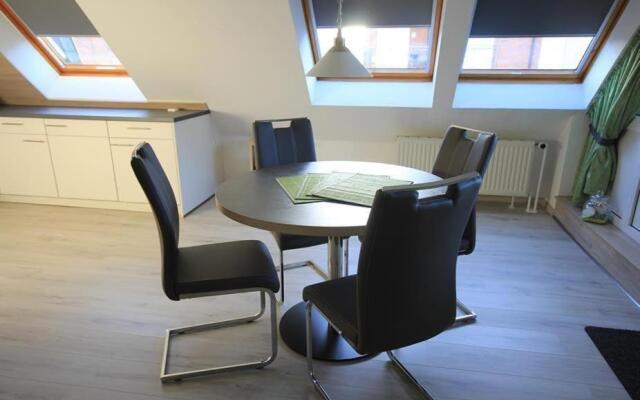 Ferienwohnung-52-mit-Teil-Meerblick-Residenz-Meeresbrandung-Duhnen