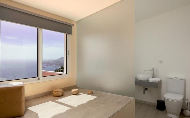 Funchal Bay View Villa by Madeira Sun Travel