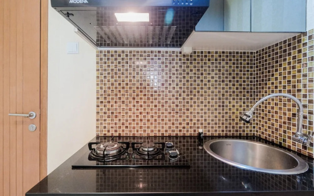 2BR Apartment at Cinere Bellevue with Access to Mall
