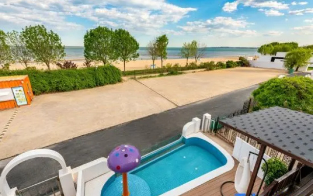 Beidaihe West Sea Homestay — hotel in Qinhuangdao