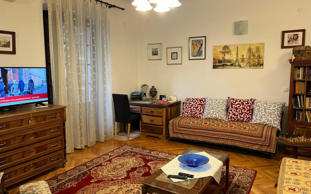 Noemi City Apartments