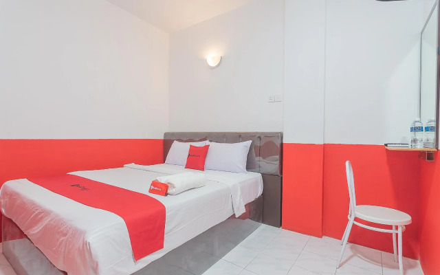 RedDoorz near RSUD Embung Fatimah Batam