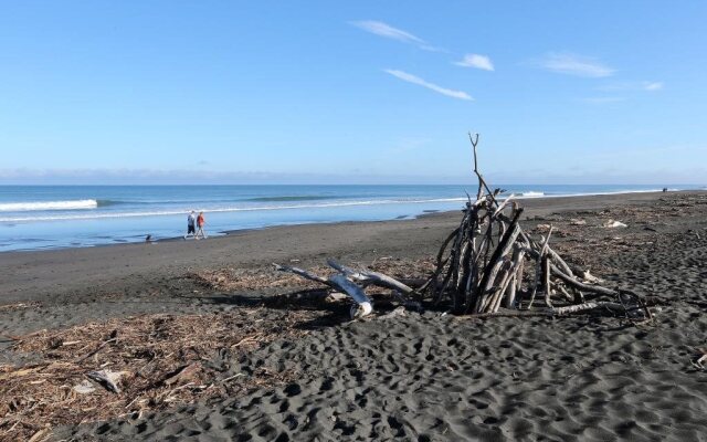 Fitzroy Beach Holiday Park