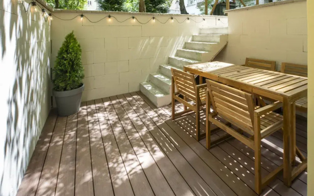 Apart Hotel Zborovska