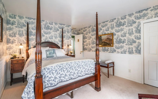 Abacot Hall Bed & Breakfast
