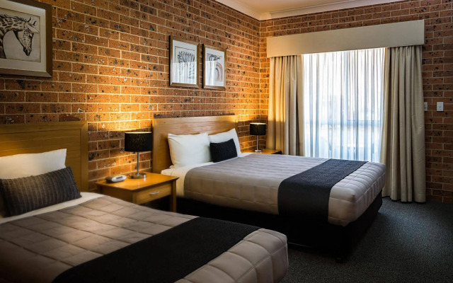 Akuna Motor Inn and Apartments