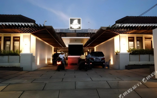 Millinov Boutique Hotel