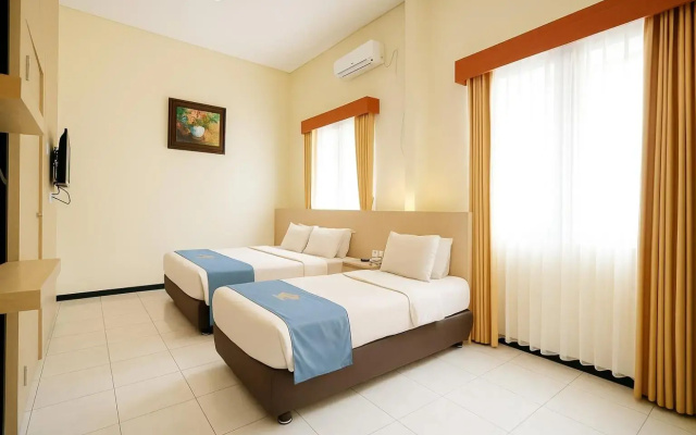 Ciptaningati Hotel