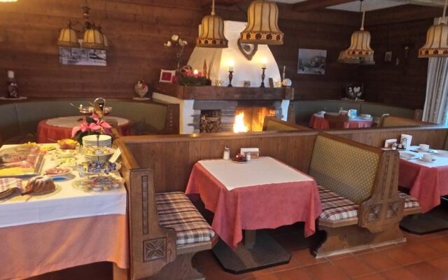 Eschenhof Bed & Breakfast & More