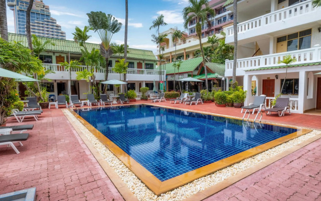 The Expat Hotel