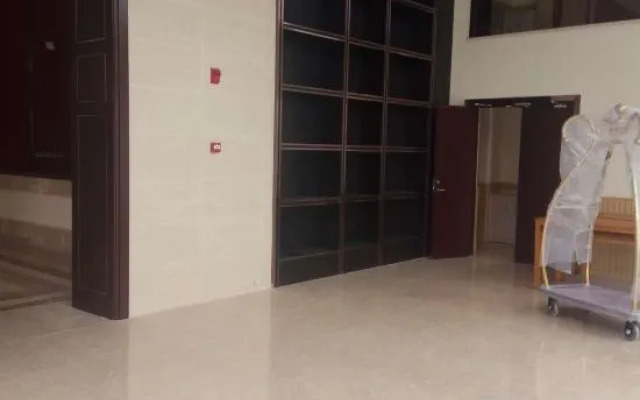 Yushi Culture City Hotel