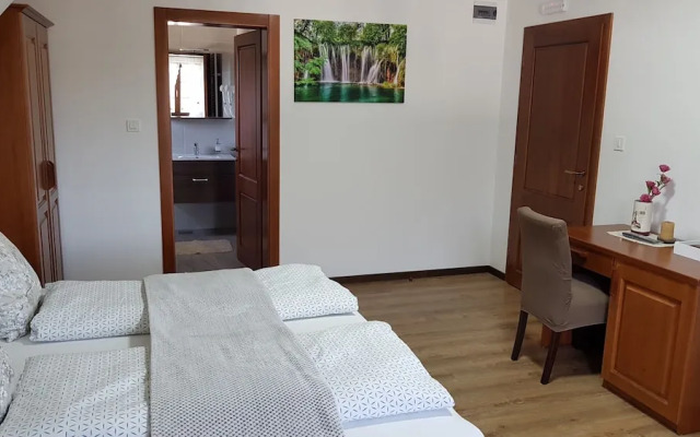 Plitvice Lakes Villa Mija