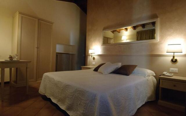 Albergo CAVALLINO 10