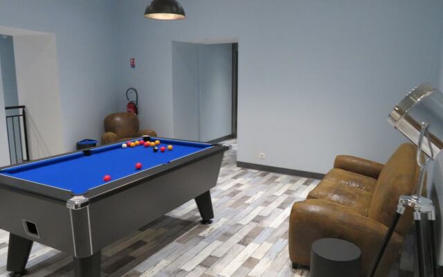 Logis Hotel Yseria - Historical Center