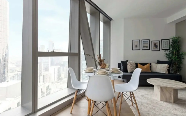 A Lux 2BR Apt Right Opposite Southern Cross