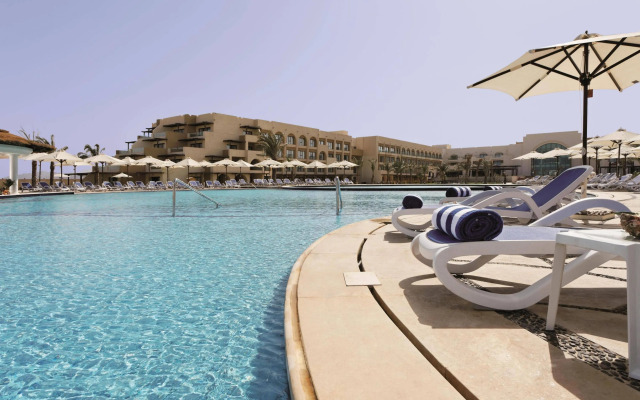 Mövenpick Waterpark Resort & Spa Soma Bay