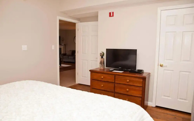 Whispering Pines 422