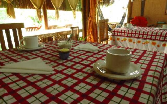 Pousada Bangalô de Barro