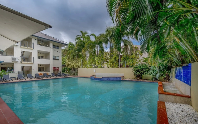 18 Central Plaza Port Douglas