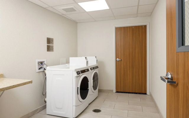 Fairfield Inn & Suites by Marriott Salina