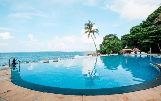 Bintan Pearl Beach Resort