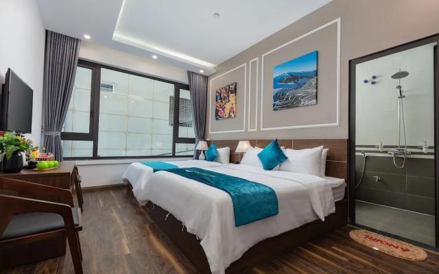 Airport Classic Hotel & Travel