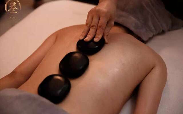 Imperial Traders Elong Hotel