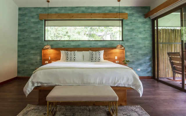 El Silencio Lodge and Spa