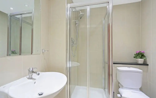 Baker Street Suites