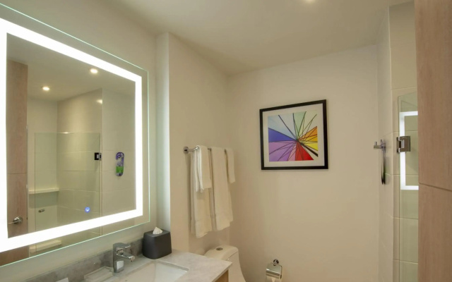 Holiday Inn Hotel & Suites Merida La Isla by IHG