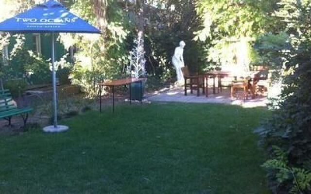 The Porterville Hotel