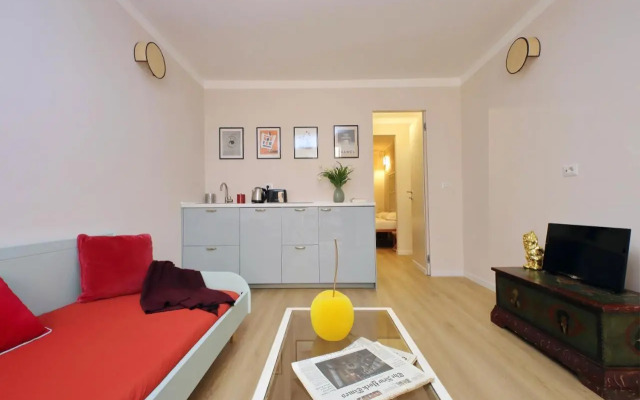 Citiesreference - Monti Studio With Terrace