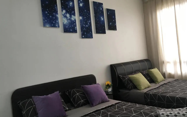 Woodsbury by Micheal Butterworth Penang 7722