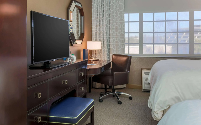 Sheraton Tarrytown Hotel