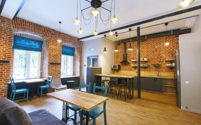 SupeRGood Hostel