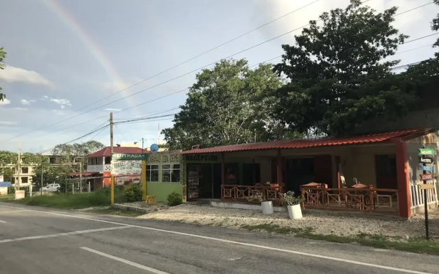 Cabañas y Comedor Don Deme