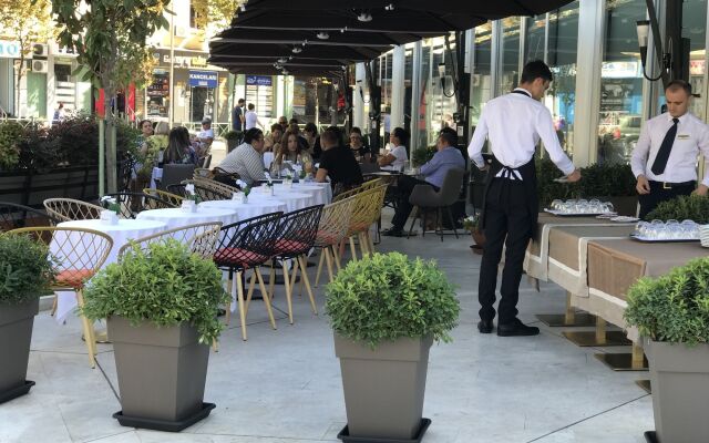 Hotel Colosseo Tirana