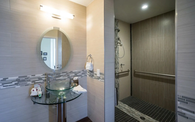 Rio Vista Suites