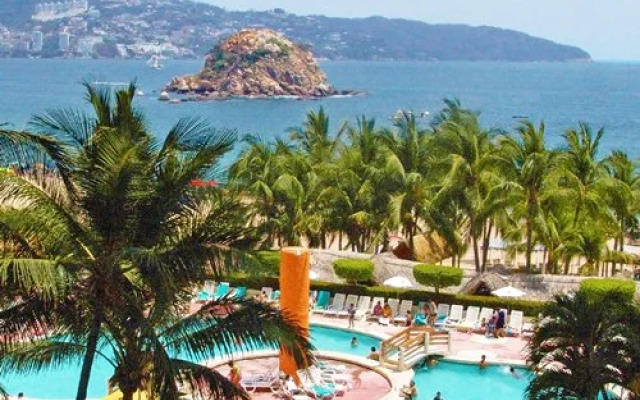 Crowne Plaza Acapulco