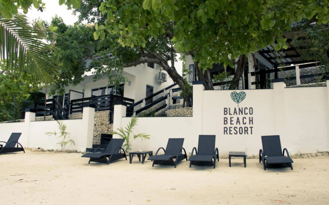 Blanco Beach Resort