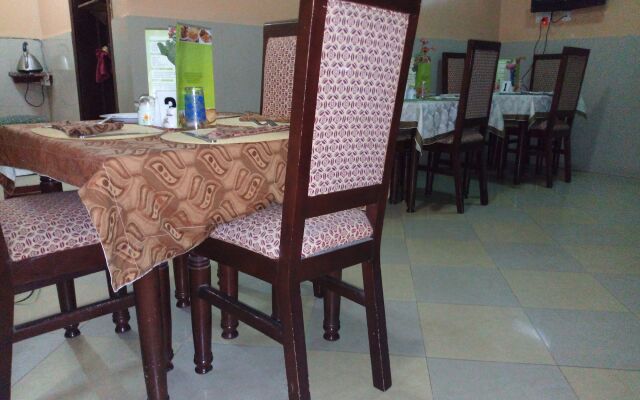 Richanthonio Suites