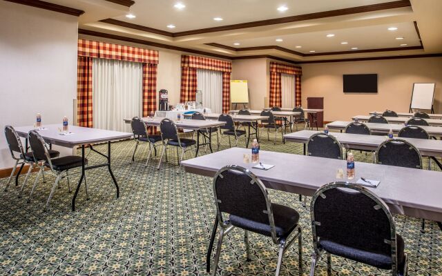 Staybridge Suites Las Cruces by IHG