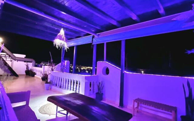 Auberge sunrise surf camp