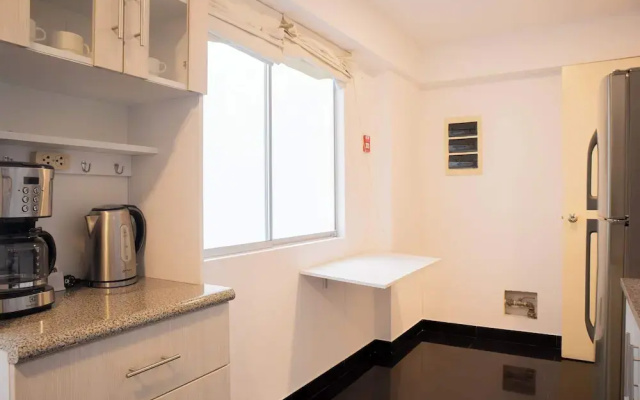 w Charming 3BR Apartment in Miraflores