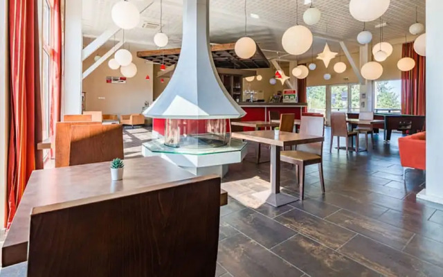 Vacancéole - Relais du Plessis Resort & Spa