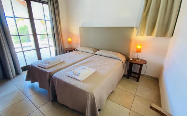 Villa CLARA in Cap d´en Font