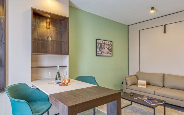 Icon H 205 Suite Micro-living