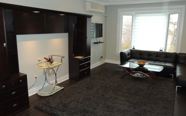 Toronto Vacation Home Rentals