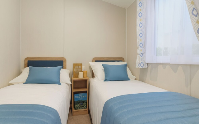 Marton Mere Holiday Village - Holiday Accommodation 17890