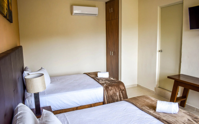 Muchin Hotel